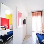 Materdays 24 Alojamento de Acomodação e Pequeno-almoço Nápoles