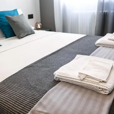 Materdays 24 Bed & Breakfast *