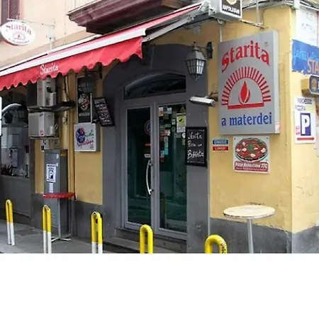 ベッド・アンド・ブレックファスト Materdays 24 4*