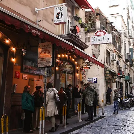 Bed & Breakfast Materdays 24